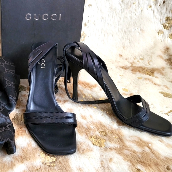 Vintage Auth Gucci Black Ankle Strap Sandals size 38 - Picture 1 of 6